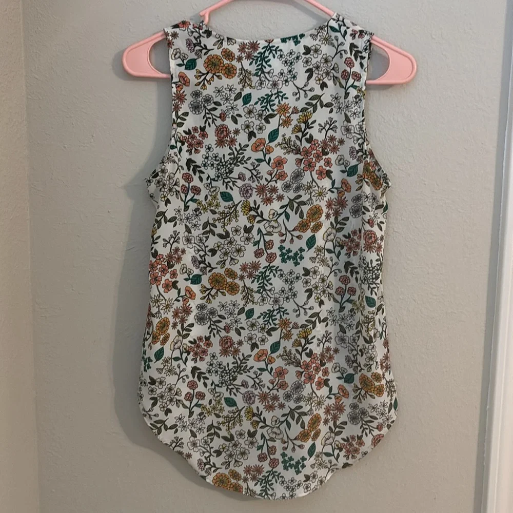 Rachel Zoe Floral Sleeveless Top - Picture 3 of 3